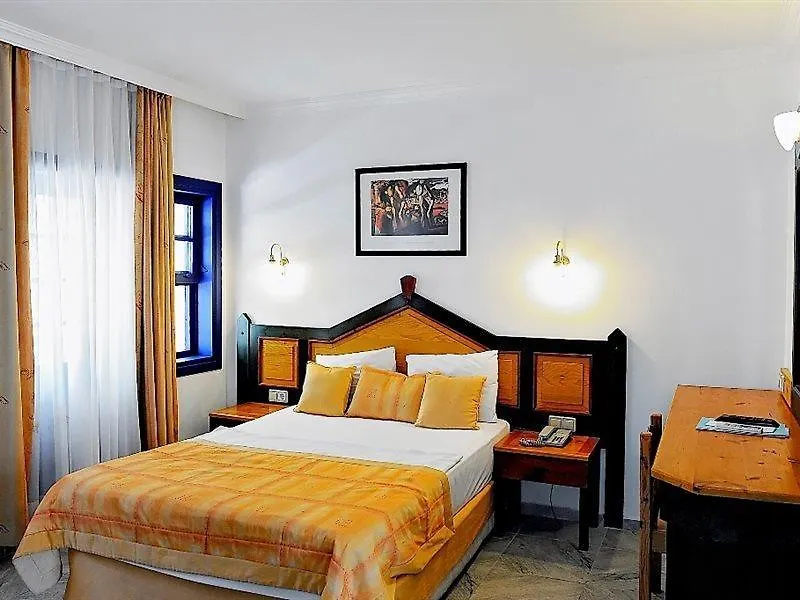 Belcekum Beach Hotel Oludeniz