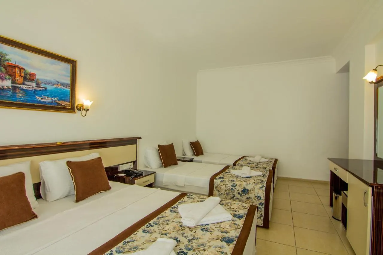 Belcekum Beach Hotel Oludeniz 4*,